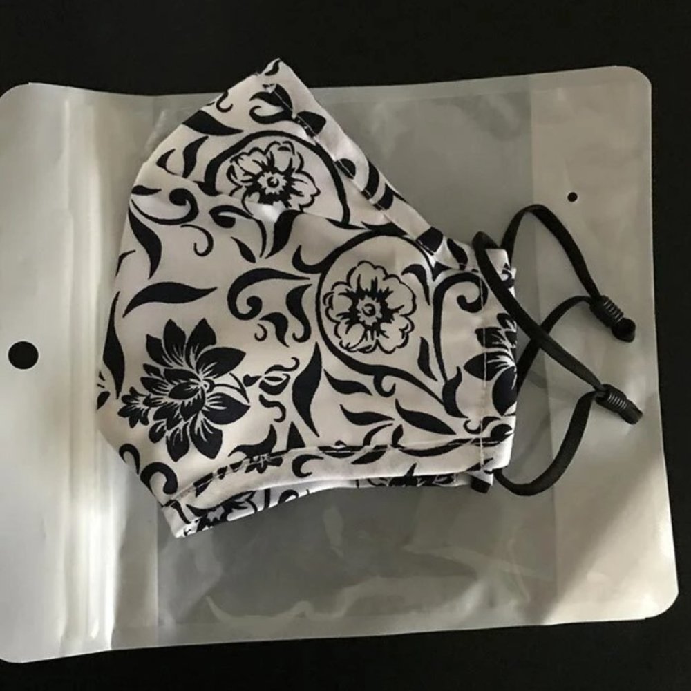 Floral Pattern Face Mask - Picture 5 of 11